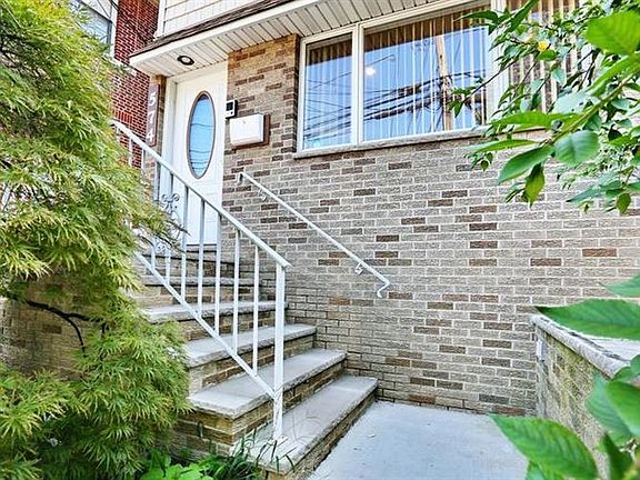 3rd image of 574 Palisade Ave