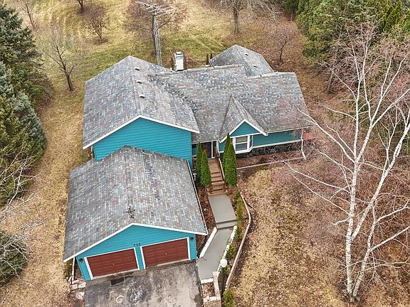 4th image of 735 South Second STREET