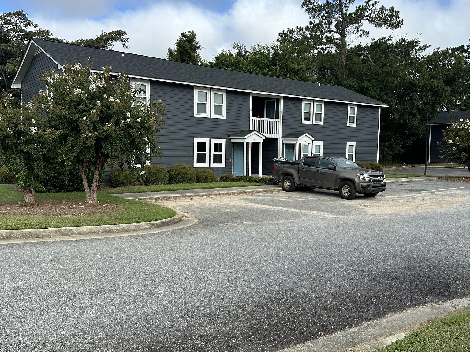 The Home Place Apartments - B2 — Photo 3