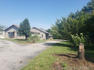 1306 S Aurora St, Eldon, MO 65026