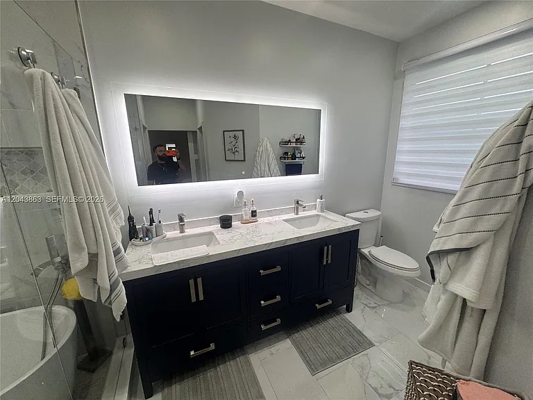 15376 SW 13th Ter — Photo 43