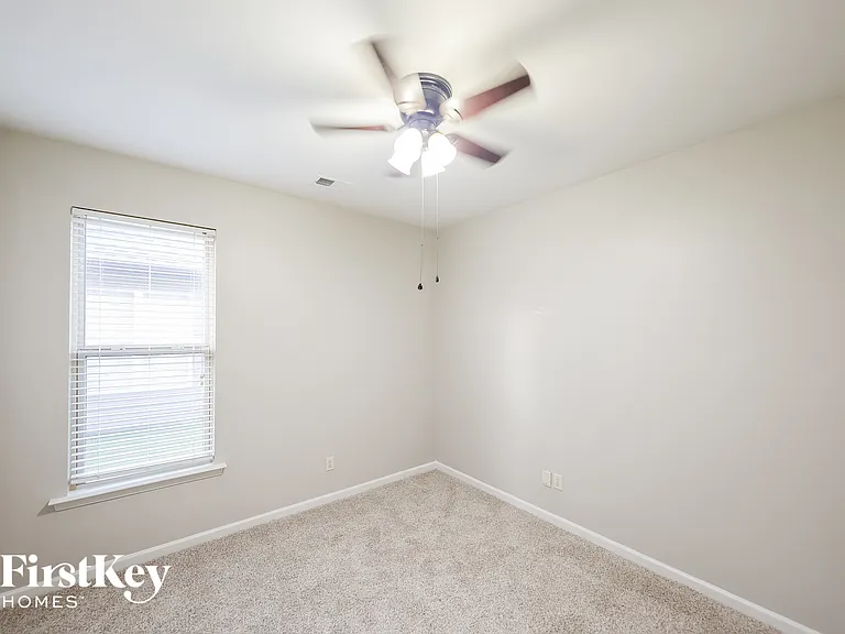 2132 Spaulding Pl — Photo 11