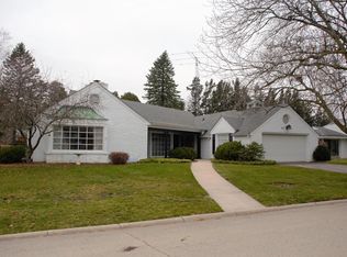 3636 Nicolet Pl, Racine, WI 53402