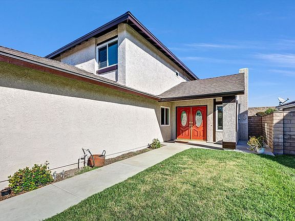 5th image of 5495 E Village Dr