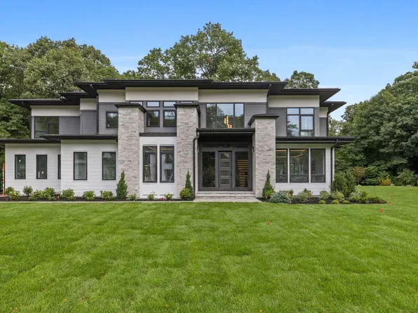 50 Willard Rd, Weston, MA 02493