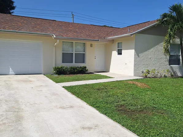 135 Village Cir, Jupiter, FL 33458