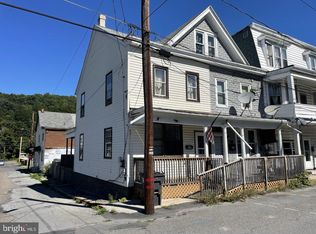 200 E Ogden St #202, Girardville, PA 17935