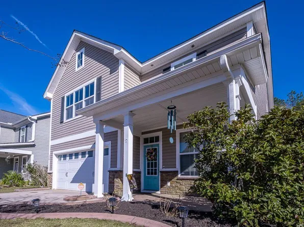 524 Crossland Dr, Moncks Corner, SC 29461