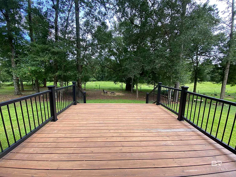 24304 Raynagua Blvd — Photo 15