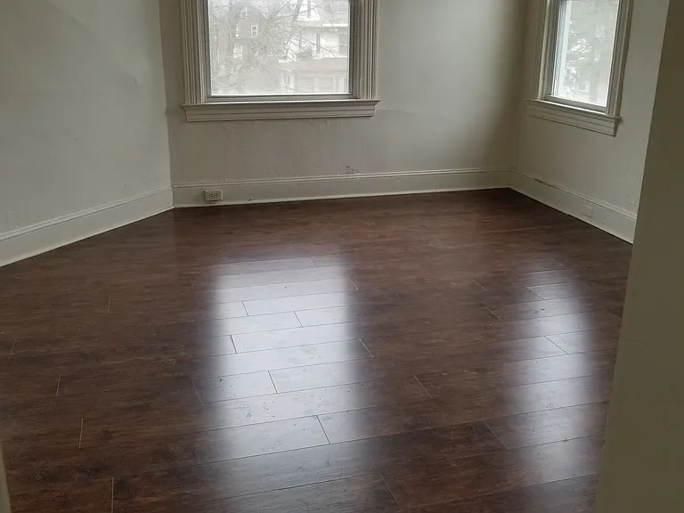 3711 Liberty Heights Ave #2E — Photo 9