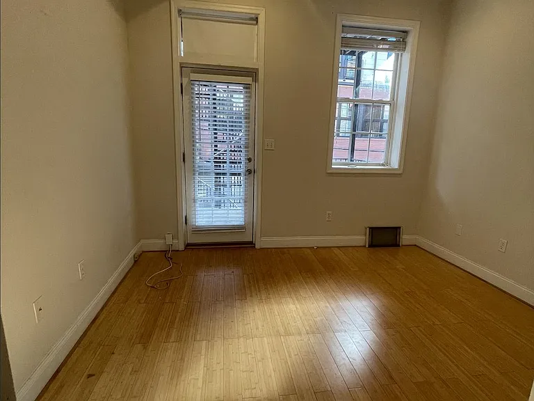1328 W St NW #2 — Photo 8