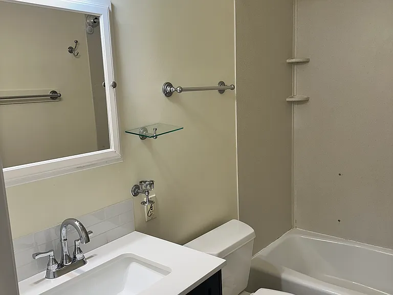 127 Mill St — Photo 15