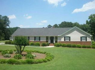 2369 Eastwood Dr, Snellville, GA 30078