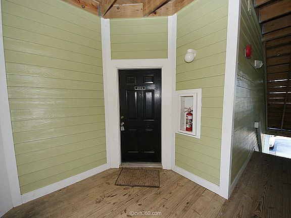 2nd image of 1524 Rosewood Ln #1524