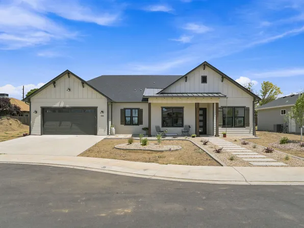 388 Hatchet Canyon Cir, Fruita, CO 81521