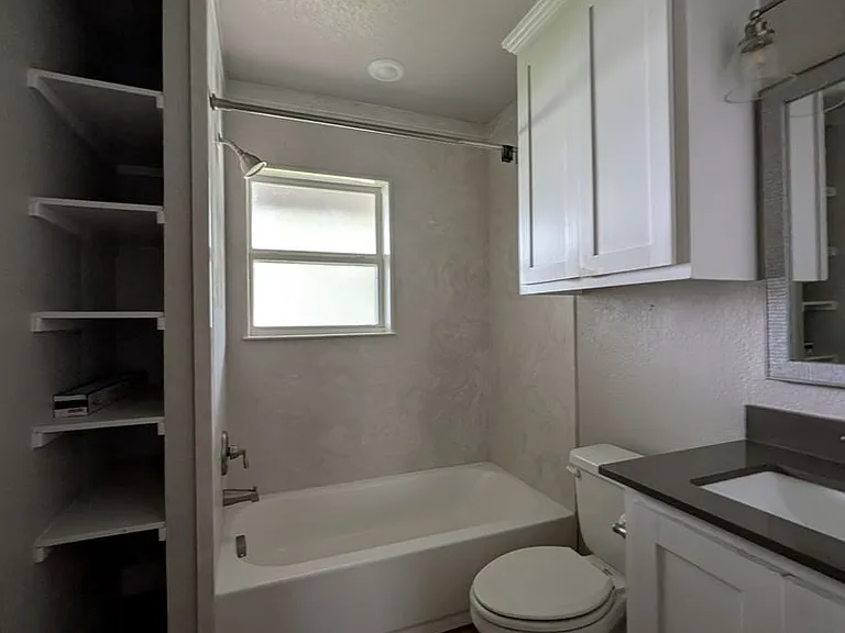 106 Woodland Ave — Photo 20