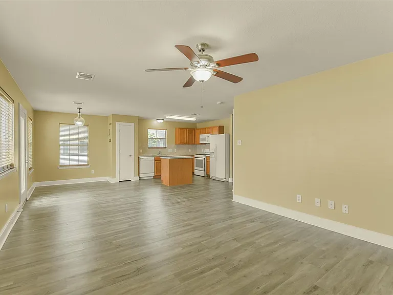 19403 Wann Park Dr — Photo 16