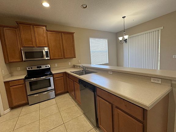 3rd image of 9340 Mustard Leaf Dr