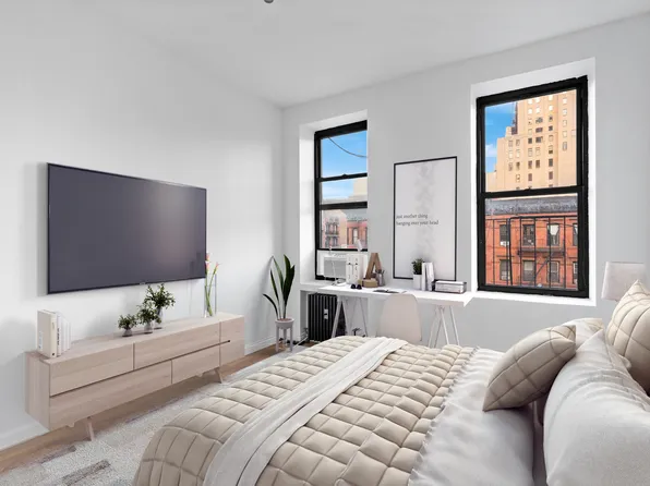 746 9th Ave #3A, New York, NY 10019