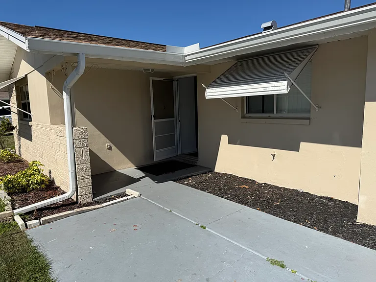 10118 Holly Dr — Photo 10
