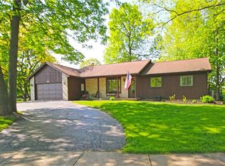 209 Kim Ln, Rochester, NY 14626