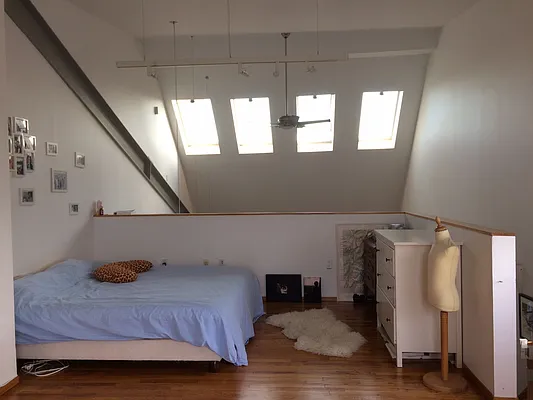 Rented by Brown Harris Stevens | media 20