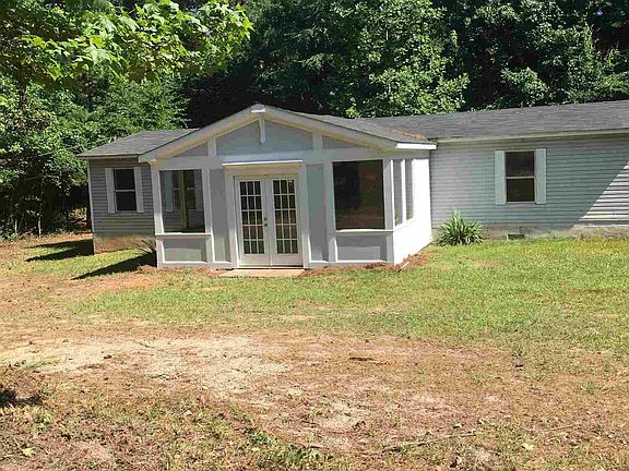 2nd image of 165 Harbor Dr