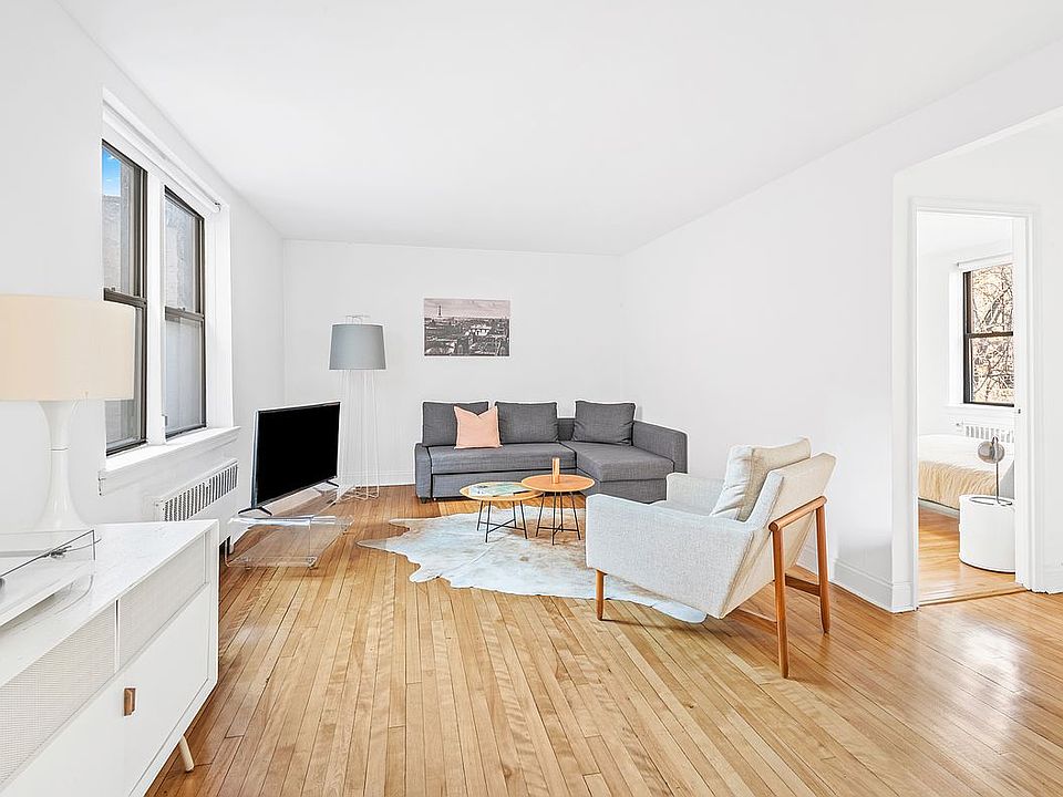 1st image of 305 W 18th St APT 5F