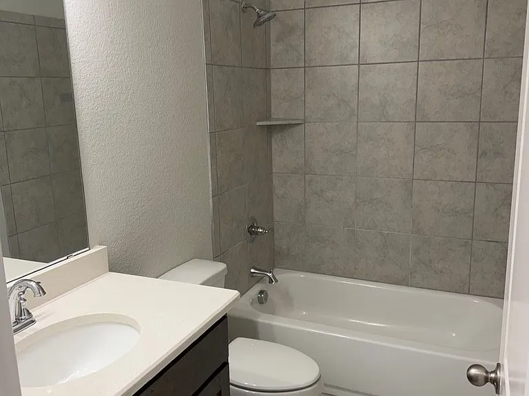 6705 Farsight Dr #6705 — Photo 8