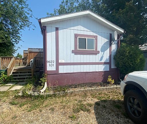 2nd image of 9622 101st Ave