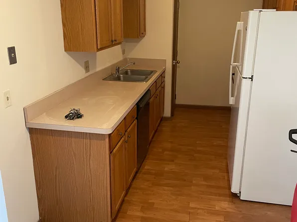 1814 Heatherway Ln APT 1B, New Lenox, IL 60451
