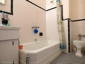 Rented by Living New York