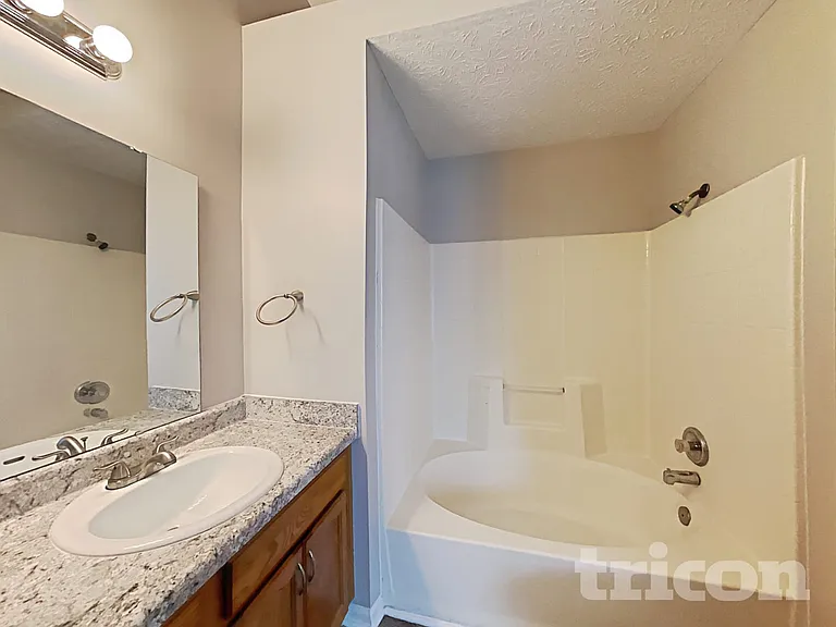 4830 Countrybrook Ct — Photo 23