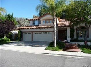 22232 Via Leonardo, Calabasas, CA 91302