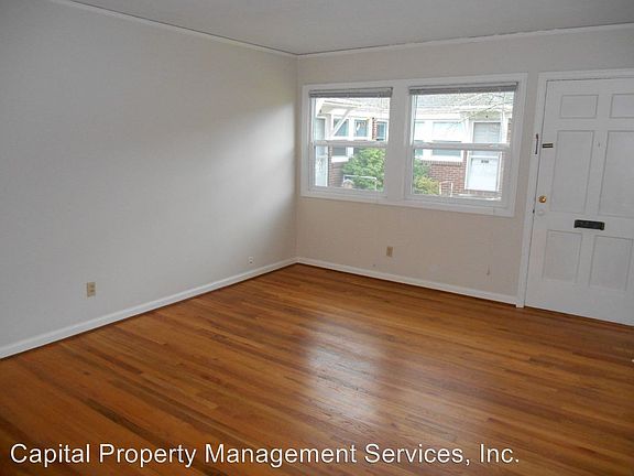 2nd image of 4708 NE 33rd Ave APT 14
