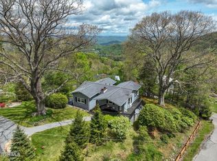190 Roanwood Rd, Roan Mountain, TN 37687