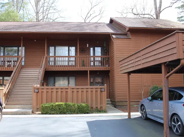 12 W Woodsong Ln, Brevard, NC 28712