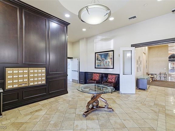 4th image of 2240 Village Walk Dr Unit 2207