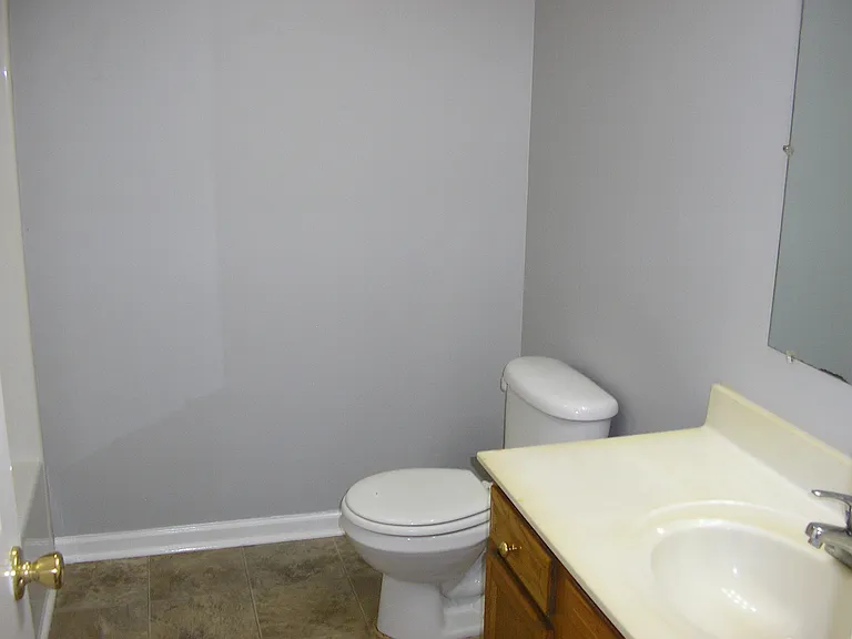 4490 Woodstone Dr — Photo 19