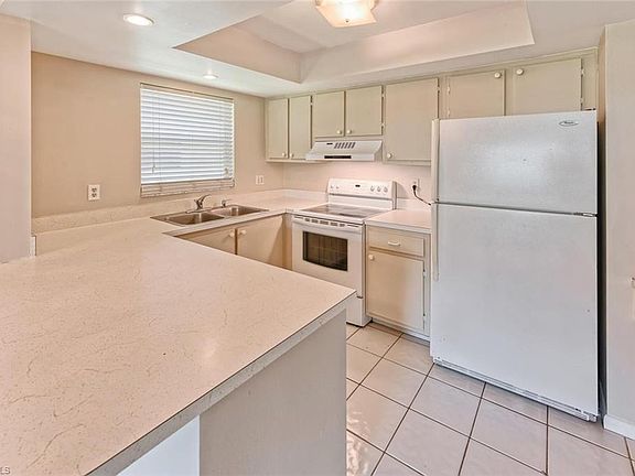 4th image of 1549 Sandpiper St #67