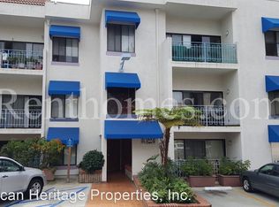 8324-2K Regents Rd, San Diego, CA 92122