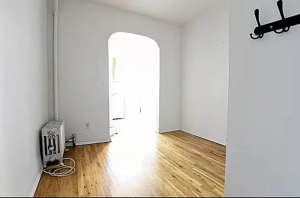 Rented by MPGL Realty Corp | media 12