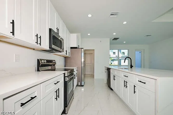 3421 55th St W — Photo 12
