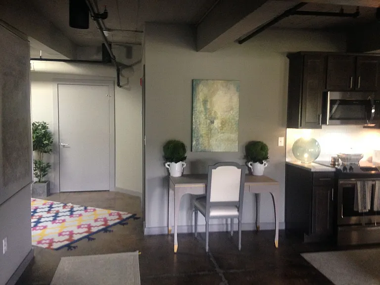 River Lofts West — Photo 36