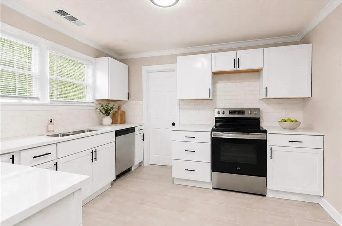 3 bed, 1500 sqft, $1,995 — Photo 4