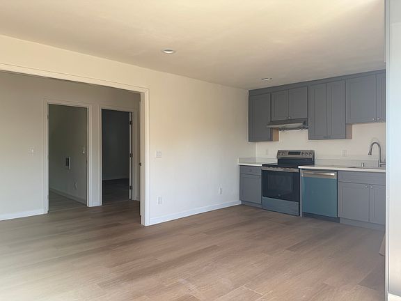 3rd image of 20181 Stanton Ave