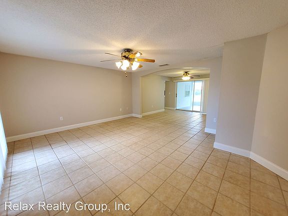 2nd image of 237 Matisse Cir N