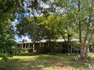 909 S Matlock Ave, Athens, TN 37303