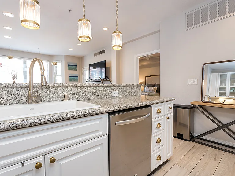330 J St #309 — Photo 8