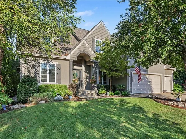 13820 Noland St, Overland Park, KS 66221